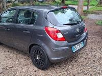 Usata Opel Corsa Edition 75 CV (55 kW) 2013 Grigio Berlina