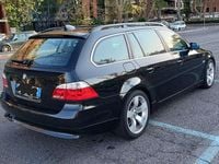 Usata BMW 530 218 CV (160 kW) 2005 Nero Station wagon