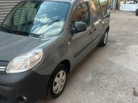 Usata Renault Kangoo 110 CV (80 kW) 2017 Grigio Monovolume