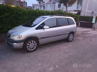 Usata Opel Zafira 2003 Grigio Monovolume