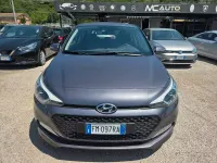 Usata Hyundai i20 Comfort 82 CV (60 kW) 2017 Blu Berlina