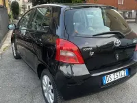 Usata Toyota Yaris 87 CV (63 kW) 2008 Nero Utilitaria