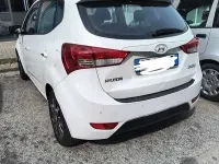 Usata Hyundai ix20 Comfort 90 CV (66 kW) 2015 Bianco Utilitaria
