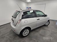 Usata Lancia Ypsilon 60 CV (44 kW) 2010 Grigio Utilitaria