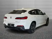 Usata BMW X4 M Sport 190 CV (139 kW) 2021 Alpinweiss iii pastello SUV