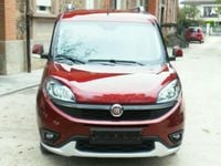 Usata Fiat Doblò Trekking 120 CV (88 kW) 2018 Rosso Monovolume