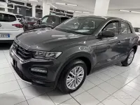 Usata VW T-Roc Sport 150 CV (110 kW) 2021 Grigio SUV