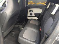 Usata Renault Twingo 90 CV (66 kW) 2016 Grigio chiaro Utilitaria