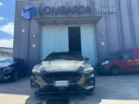 Usata Ford Focus 120 CV (88 kW) 2019 Grigio Furgone