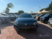 Usata VW Passat Highline 150 CV (110 kW) 2017 Blu Station wagon