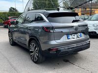 Usata Renault Austral Iconic 200 CV (147 kW) 2023 Grigio metallizzato SUV