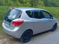 Usata Opel Meriva 120 CV (88 kW) 2014 Argento Monovolume