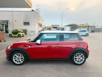 Usata Mini Cooper D 116 CV (85 kW) 2014 Rosso Utilitaria