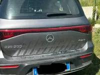 Usata Mercedes EQB300 139 kW (189 CV) 2023 Grigio SUV