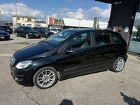 Usata Mercedes B200 140 CV (102 kW) 2009 Nero Monovolume