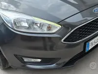 Usata Ford Focus 95 CV (69 kW) 2018 Grigio Berlina