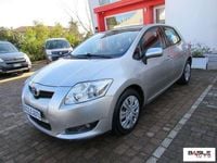 Usata Toyota Auris Sol 90 CV (66 kW) 2009 Grigio chiaro Berlina
