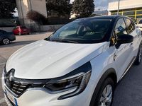Usata Renault Captur Intens 101 CV (74 kW) 2022 Bianco SUV