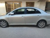 Usata Toyota Avensis 116 CV (85 kW) 2004 Grigio Berlina