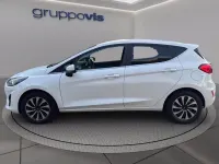 Usata Ford Fiesta Titanium 125 CV (91 kW) 2023 Frozen white Berlina