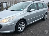 Usata Peugeot 307 90 CV (66 kW) 2007 Grigio Station wagon