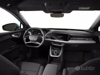 Nuova Audi Q4 e-tron Advanced 210 kW (286 CV) 2026 Nero mythos SUV