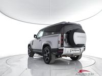 Usata Land Rover Defender SE Dynamic 250 CV (183 kW) 2022 Grigio SUV