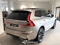 Nuova Volvo XC60 Ultra 250 CV (183 kW) 2025 Grigio SUV