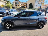 Usata Seat Arona FR 90 CV (66 kW) 2020 Grigio SUV