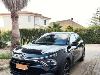 Usata Citroën e-C4 Shine 100 kW (136 CV) 2023 Nero Berlina