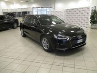 Usata Audi A4 Ambiente 136 CV (100 kW) 2022 Nero brillante Berlina