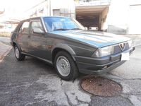 Usata Alfa Romeo 75 149 CV (109 kW) 1988 Verde Berlina