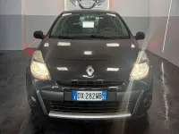 Usata Renault Clio III Luxe 75 CV (55 kW) 2009 Lucido Berlina