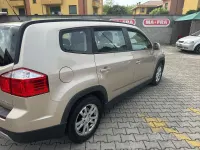 Usata Chevrolet Orlando 131 CV (96 kW) 2013 Marrone Monovolume