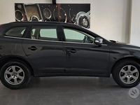 Usata Volvo XC60 Momentum 163 CV (119 kW) 2009 Grigio SUV