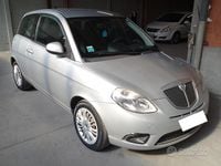 Usata Lancia Ypsilon 59 CV (43 kW) 2010 Grigio Utilitaria