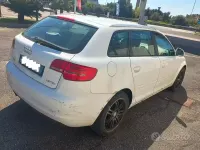 Usata Audi A3 Attraction 105 CV (77 kW) 2009 Bianco Utilitaria