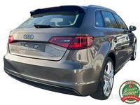 Usado Audi A3 S-Line 110 CV (80 kW) 2016 Gris Berlina