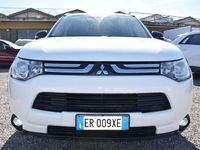 usata Mitsubishi Outlander 4X4 2.2 DI-D 150cv AUTOMATICA TC-SST Intense DPF - CLIMA BIZONA - SENSORI - CRUISE - BT