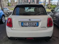 Usata Mini Cooper D Business 116 CV (85 kW) 2015 Bianco Utilitaria