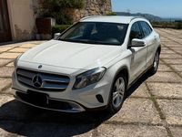 Usata Mercedes GLA180 Premium 109 CV (80 kW) 2015 Bianco SUV