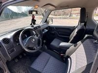 Usata Suzuki Jimny 95 CV (69 kW) 2009 Grigio SUV