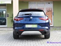 Usata Alfa Romeo Stelvio Executive 200 CV (147 kW) 2019 Blu SUV
