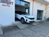 Usata Peugeot 3008 Allure 131 CV (96 kW) 2022 Bianco SUV