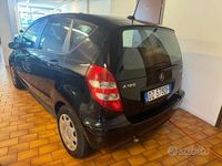 Usata Mercedes A180 109 CV (80 kW) 2008 Nero Berlina