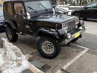 Usata Jeep Wrangler Laredo 120 CV (88 kW) 1994 Nero SUV