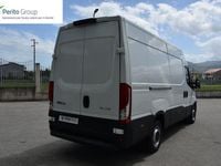 Usata Iveco Daily 155 CV (114 kW) 2020 Bianco / pastello Berlina