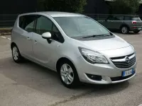 Usata Opel Meriva 101 CV (74 kW) 2017 Argento Monovolume