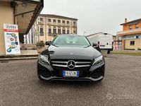 Usata Mercedes C180 Avantgarde 156 CV (114 kW) 2017 Nero Berlina