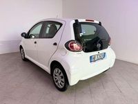 Usata Toyota Aygo 68 CV (50 kW) 2012 Bianco Utilitaria
